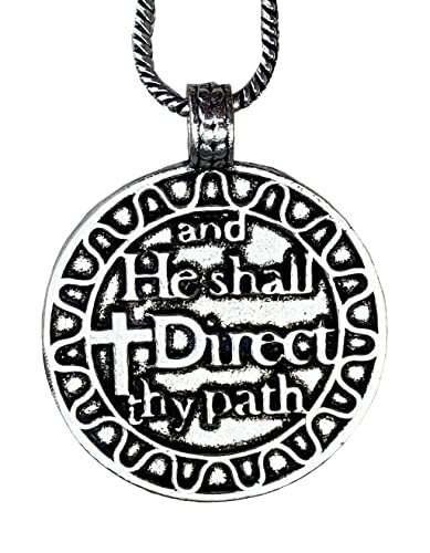 Pendant with 'He shall direct thy path' inscription